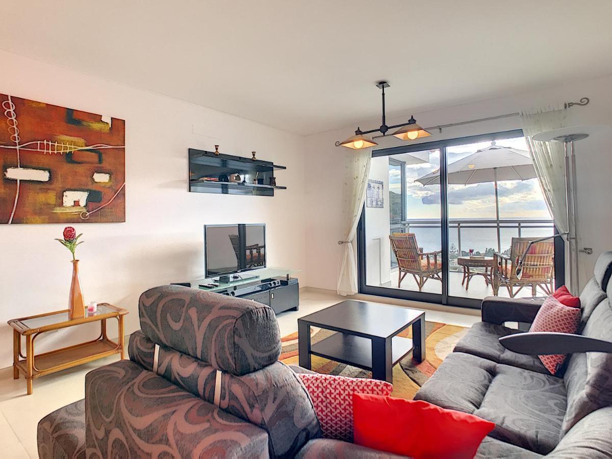 Penthouse Paradisus By Lovelystay Caniço Exterior foto